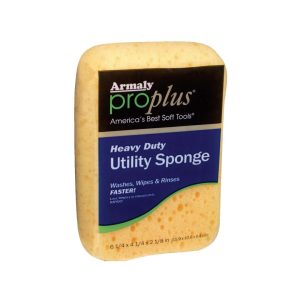 Packaged heavy-duty utility sponge with brand label.