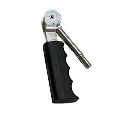 CAM ASSEMBLY WITH GRIP
